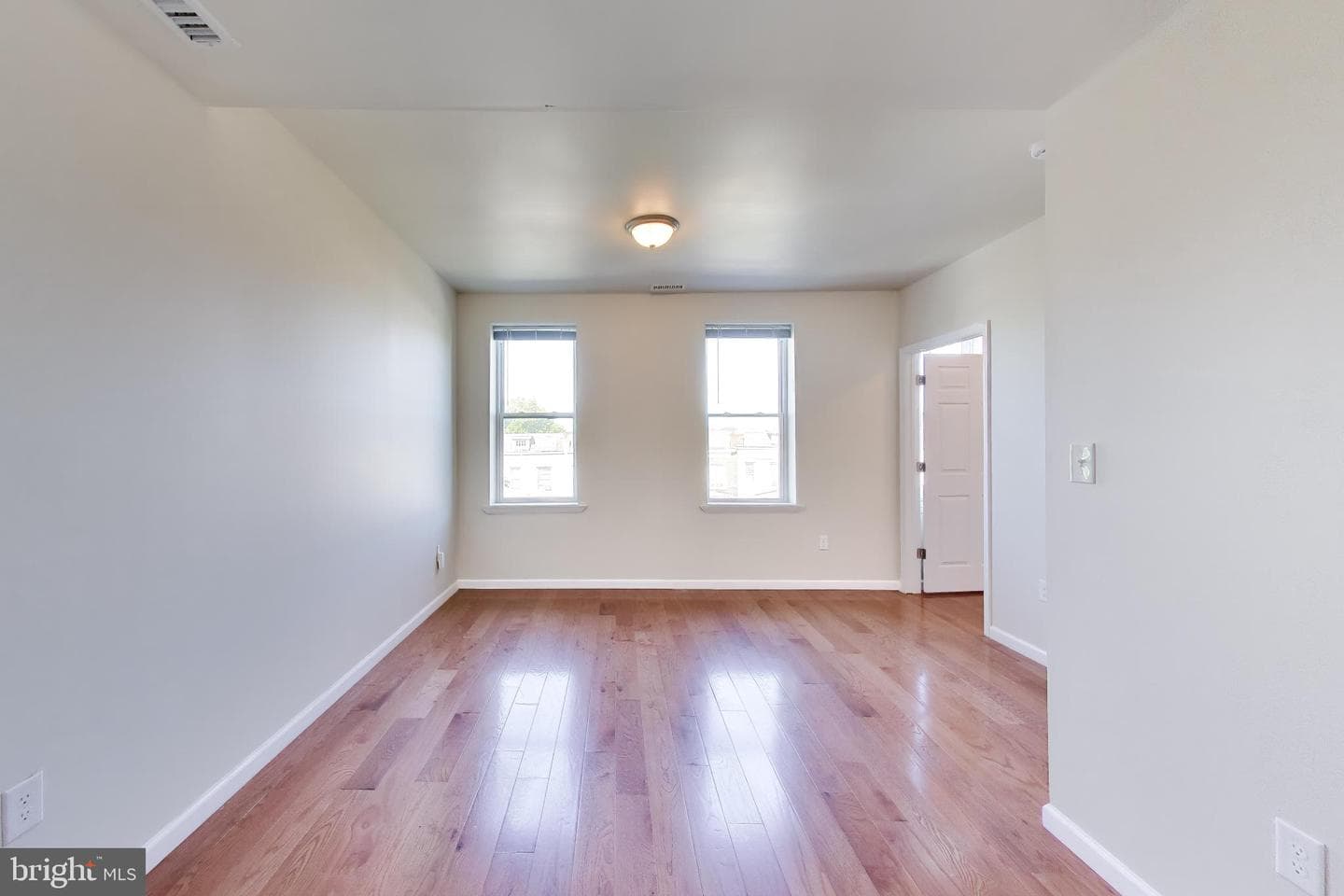 3649 Cottage Avenue photo 19