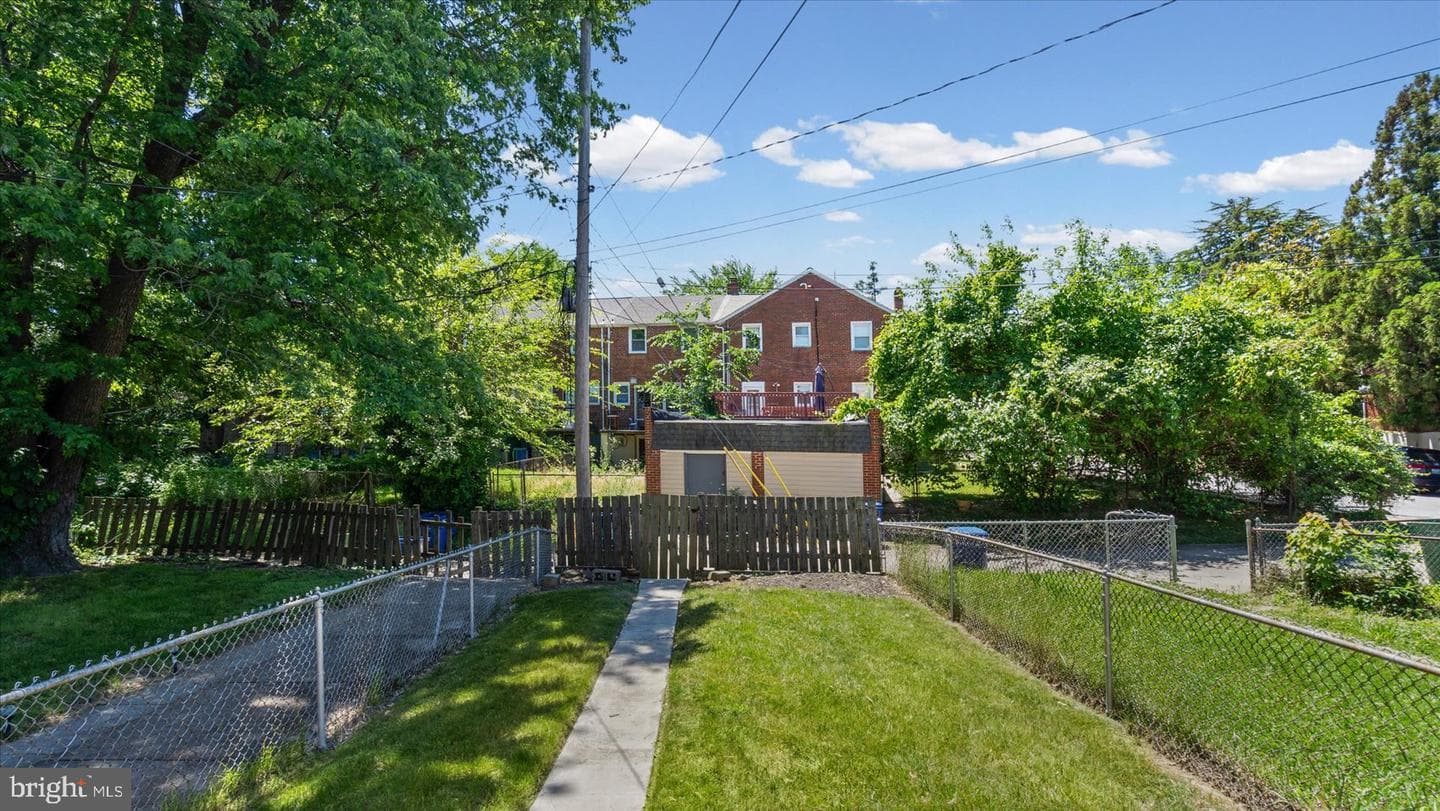 1805 Crestview Road photo 34