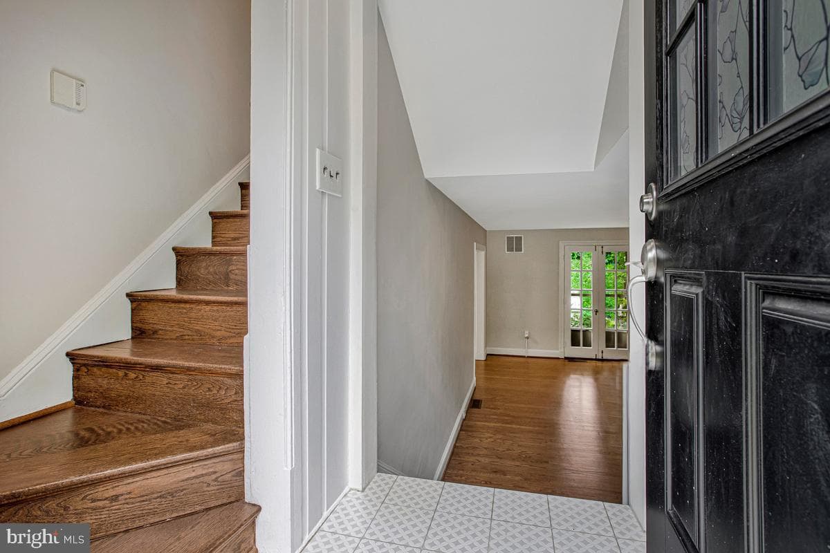 829 Glen Allen Drive photo 2