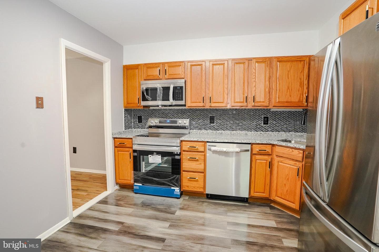 3737 Clarks Lane #405 photo 13