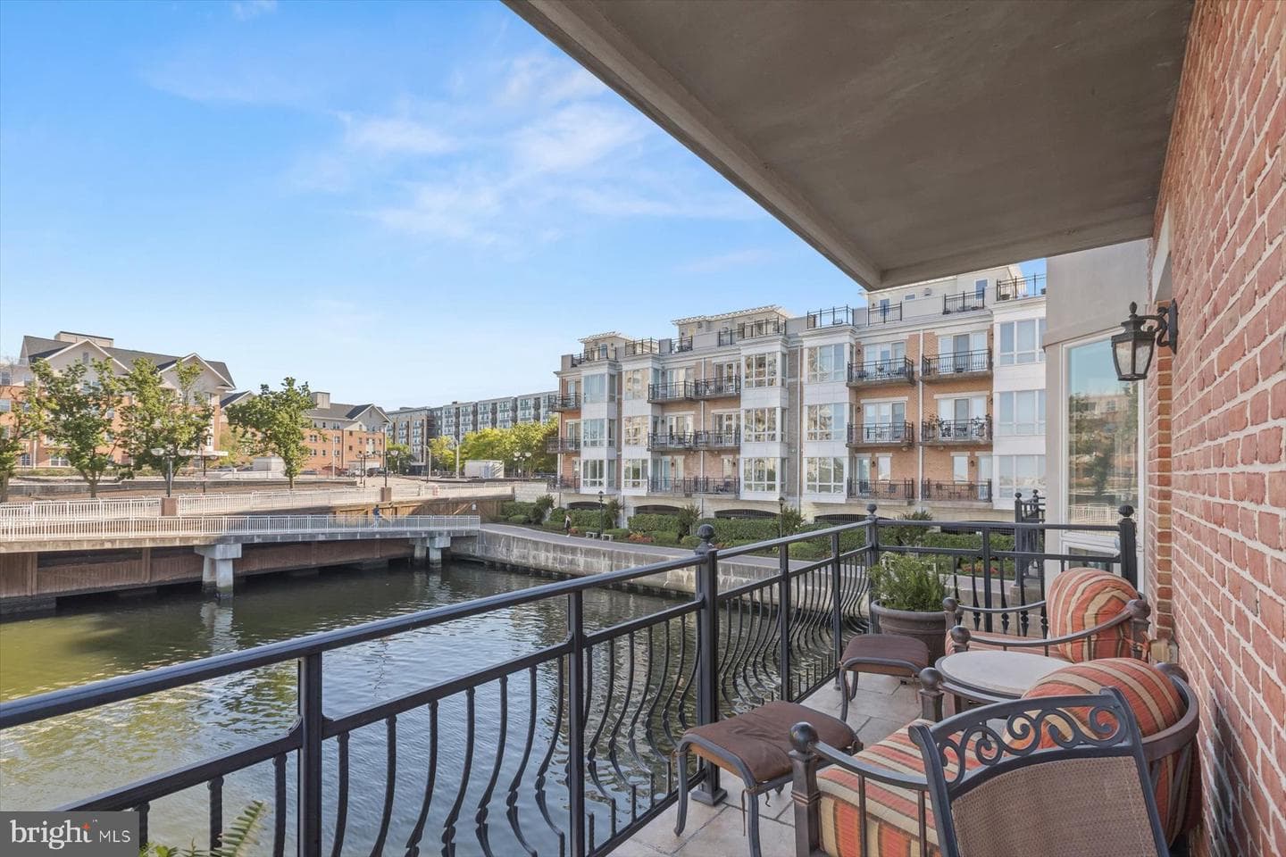 921 Valencia Court #120 photo 23