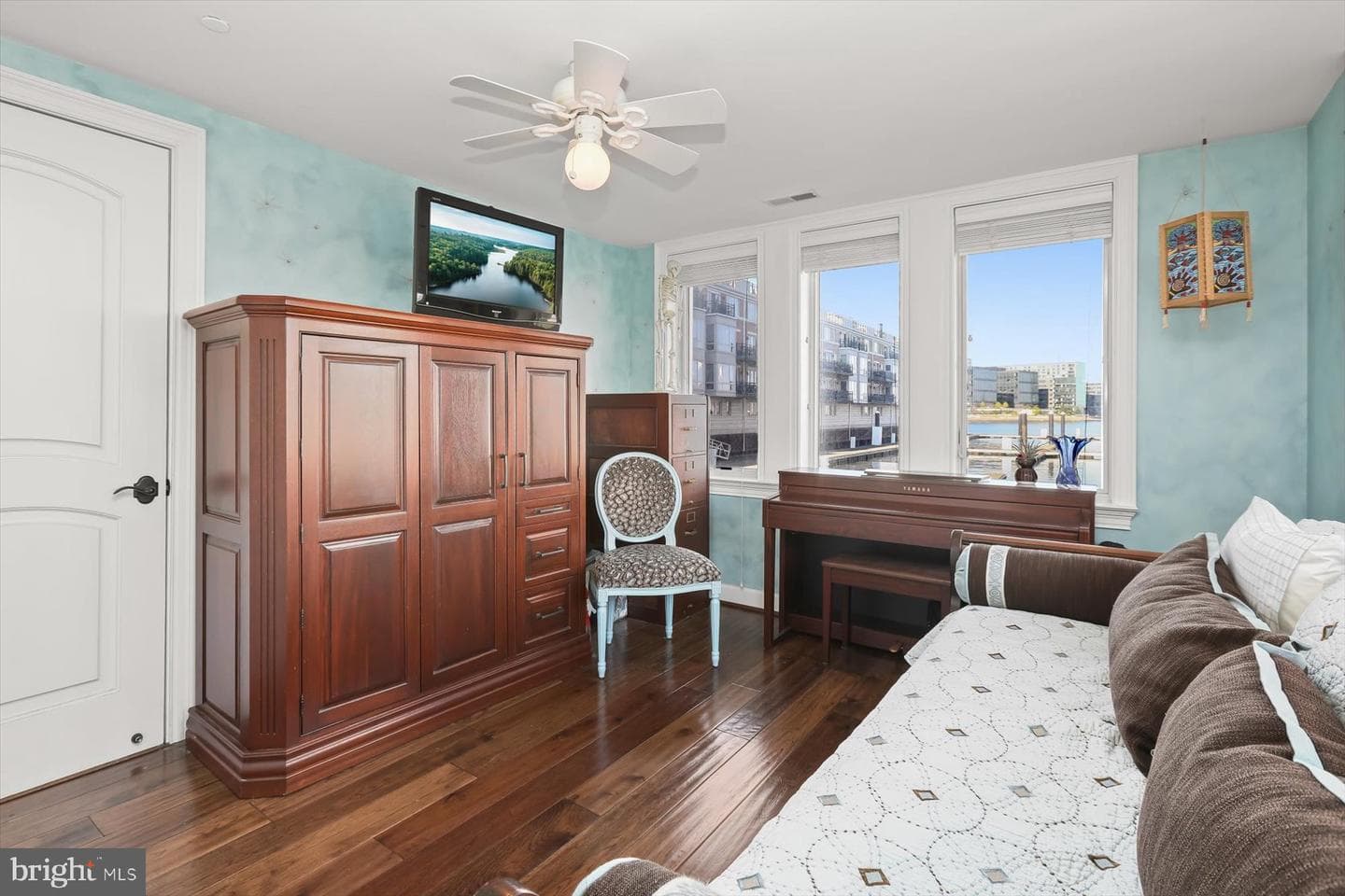 921 Valencia Court #120 photo 60