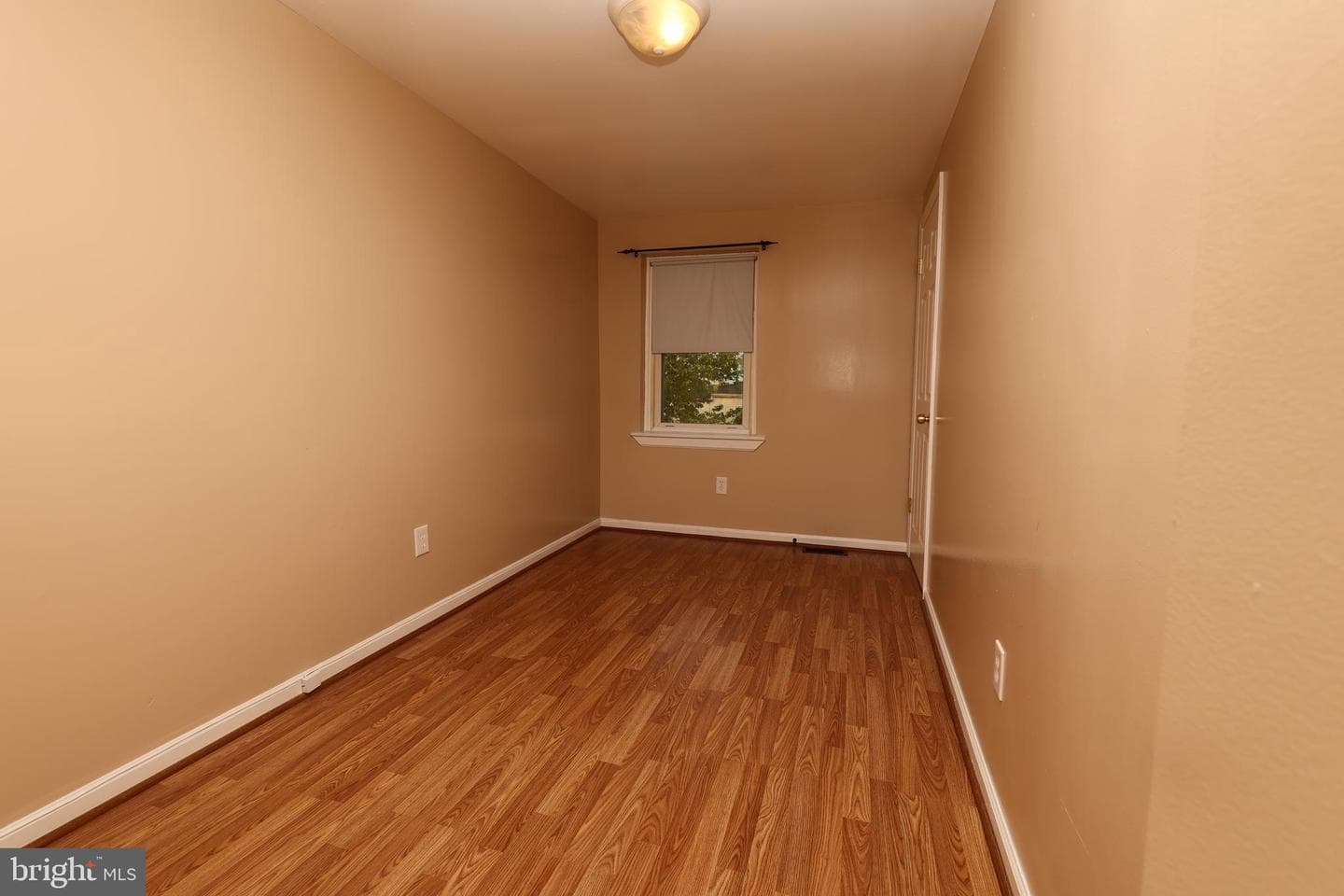 1533 N Gilmor Street photo 14