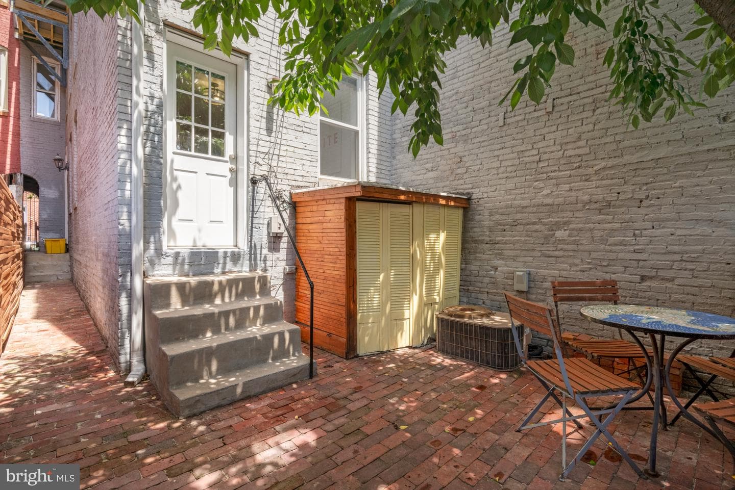 2143 Cambridge Street photo 14