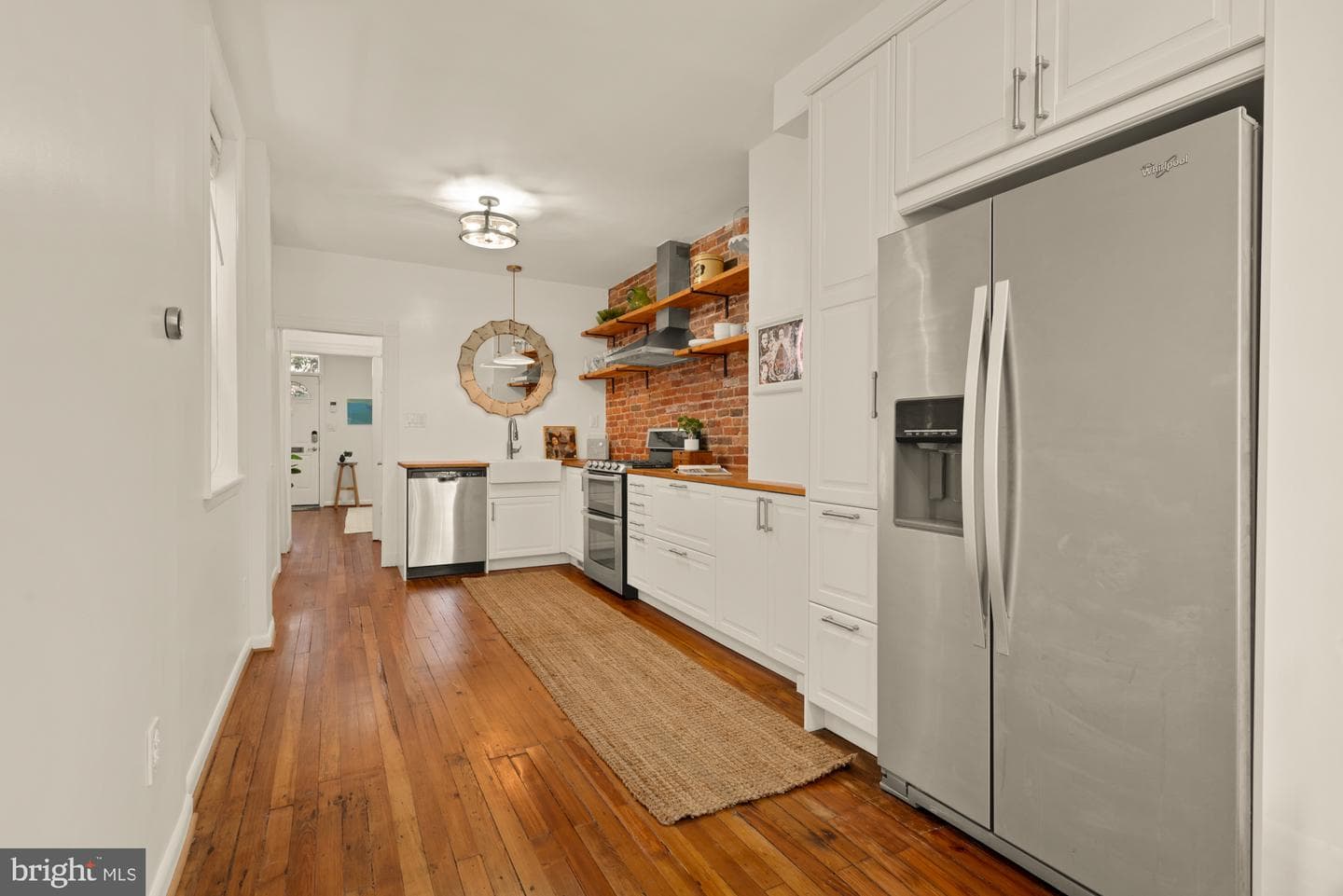 2143 Cambridge Street photo 9