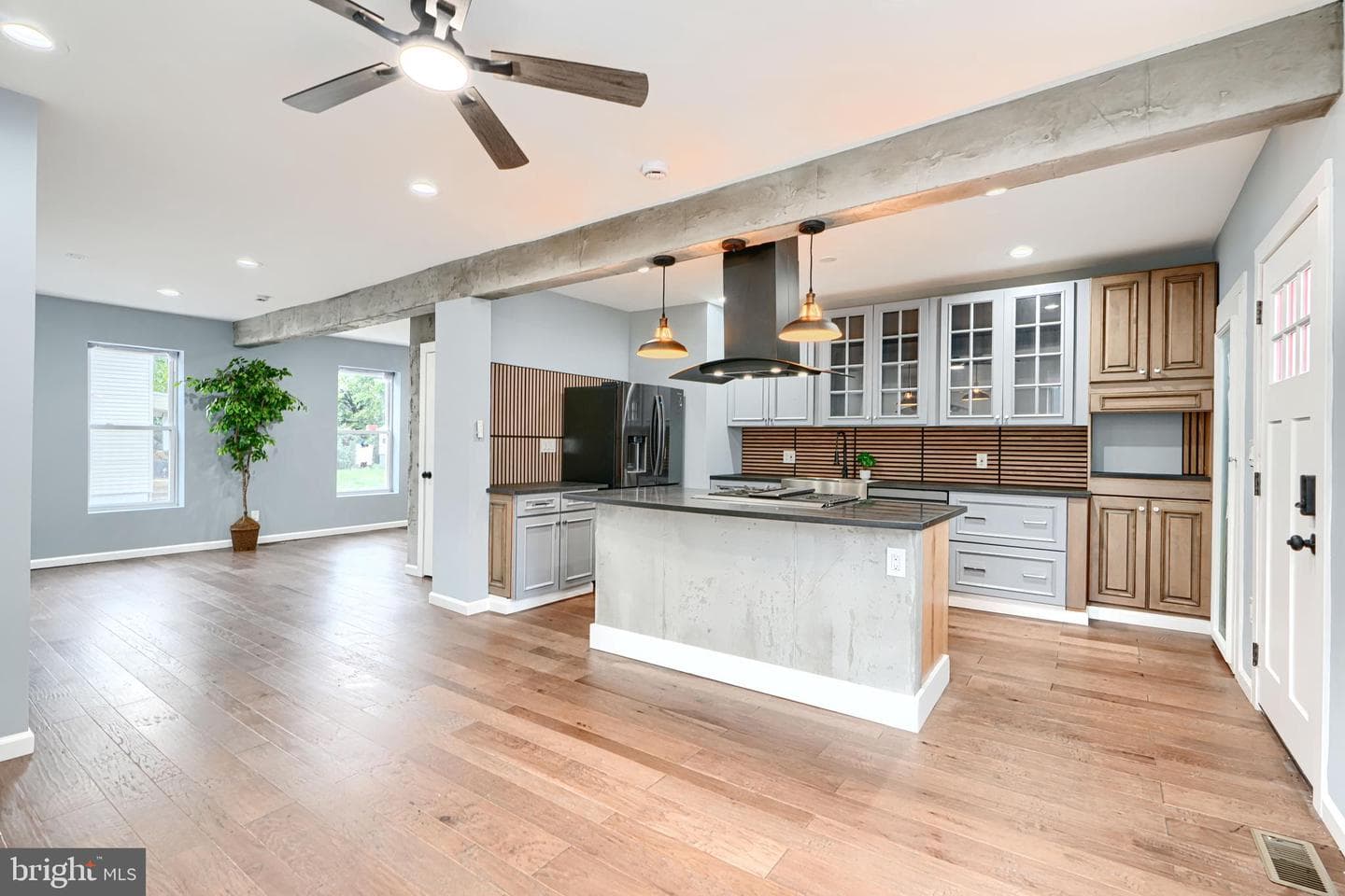 5201 Beaufort Avenue photo 55