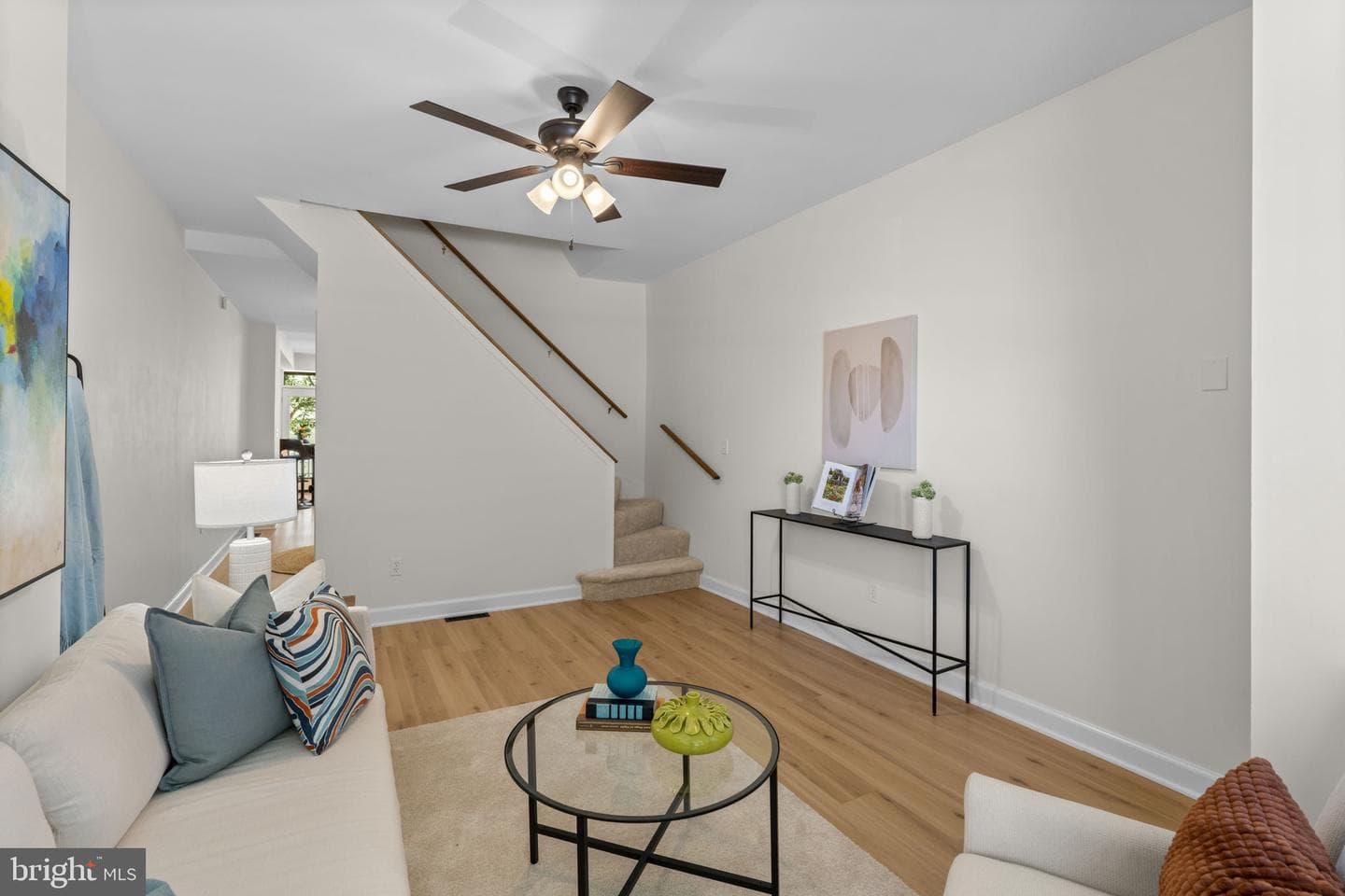 3637 Chestnut Avenue photo 5