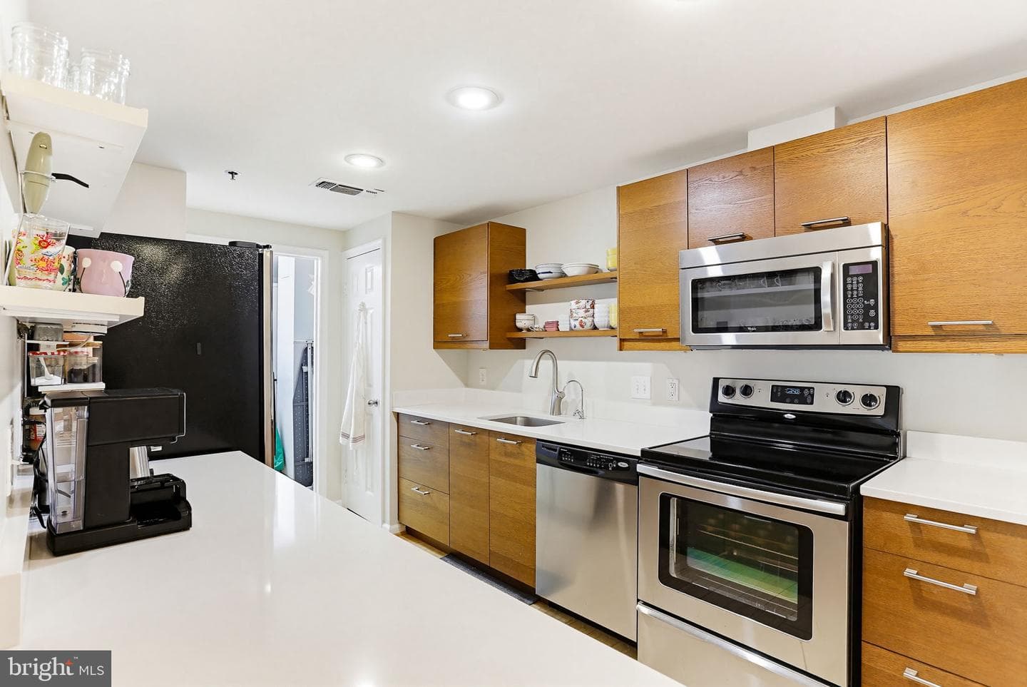 960 Fell Street #202 photo 8