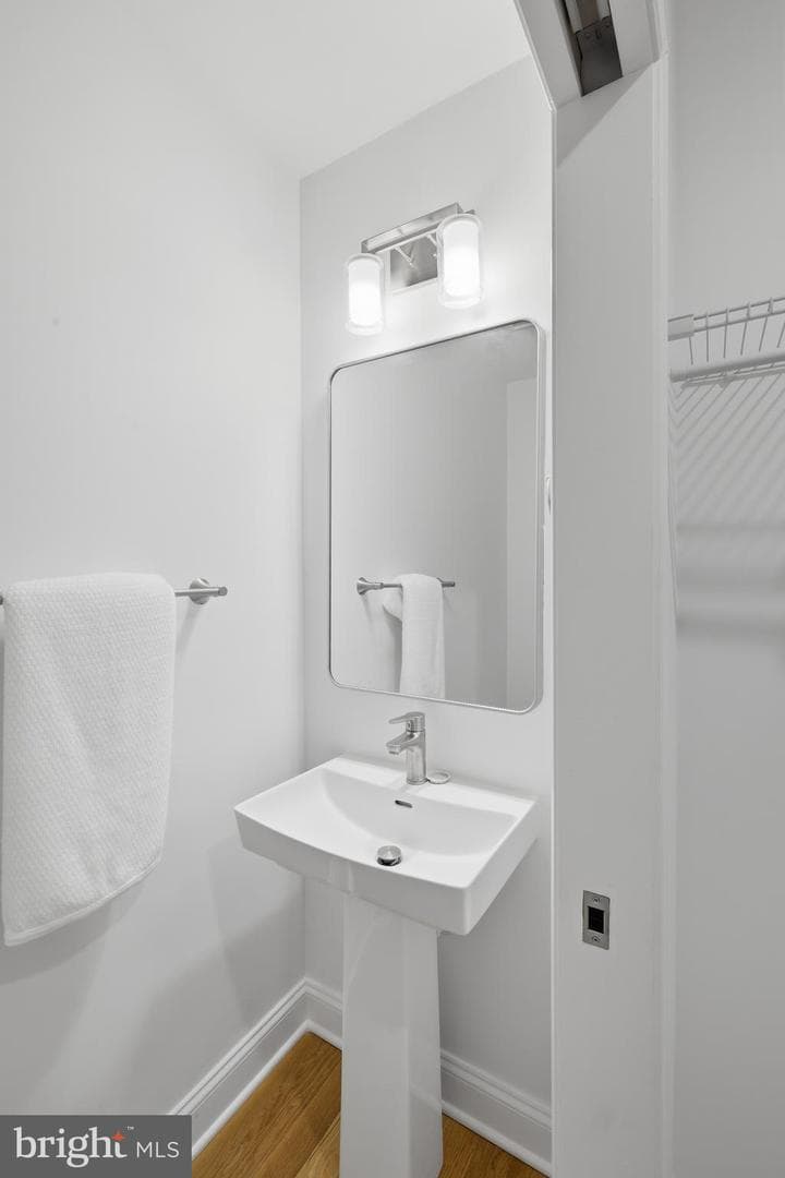 40 S Fulton Avenue photo 12
