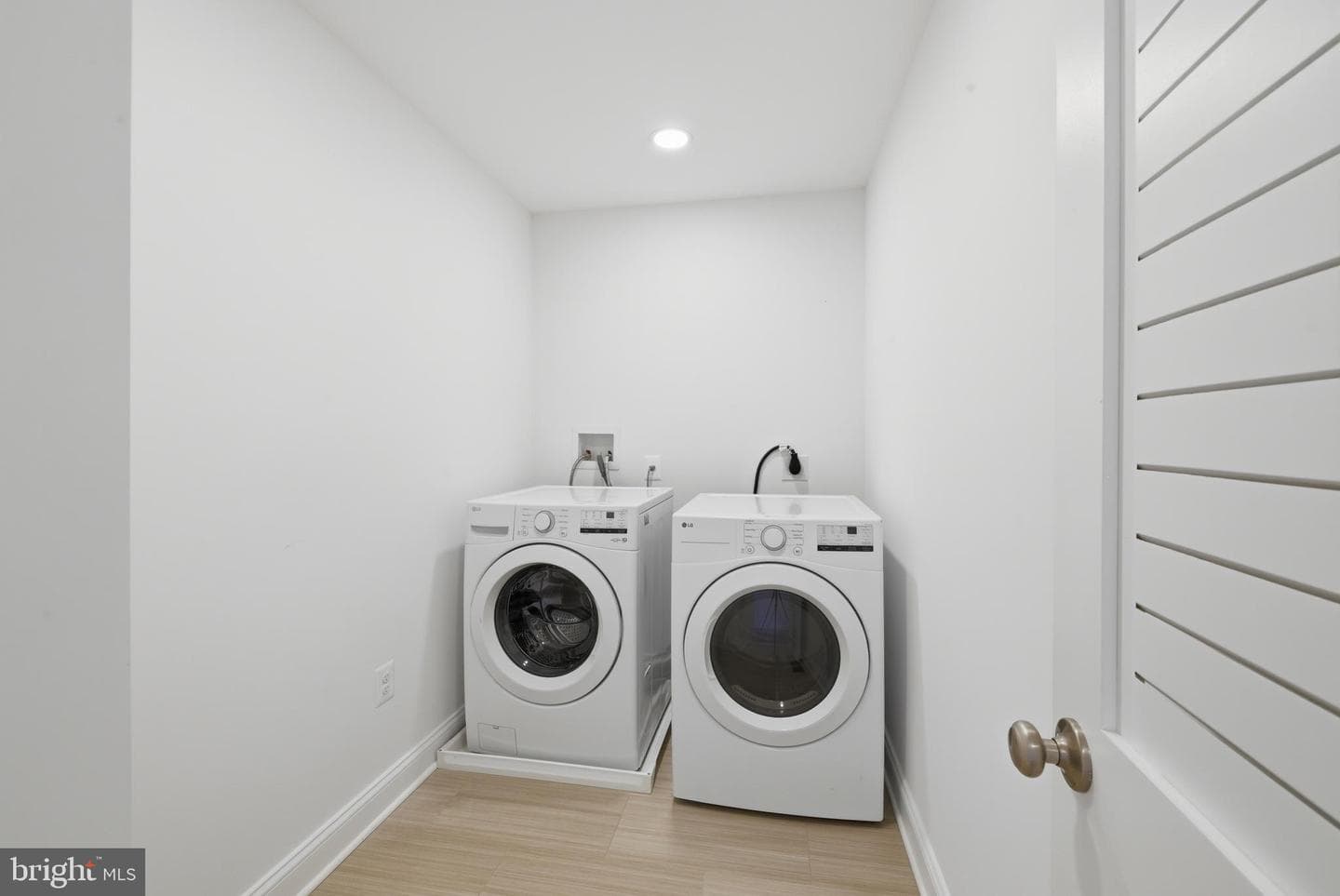 45 S Fulton Avenue photo 24