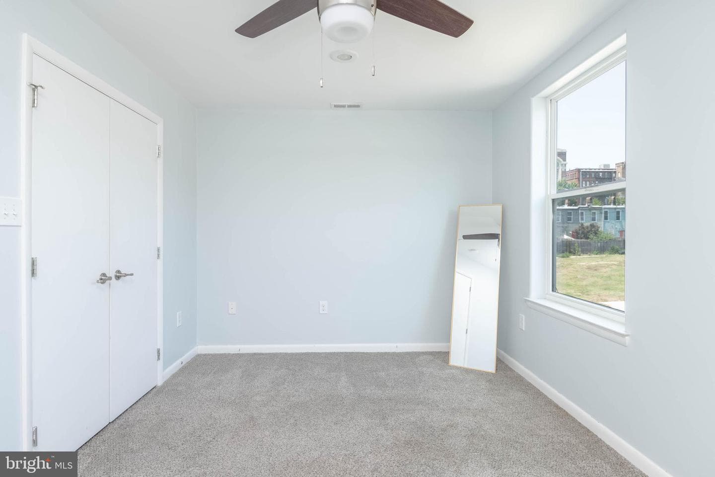 428 E Oliver Street photo 18