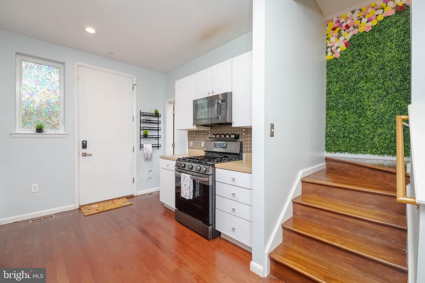 428 E Oliver Street photo 7