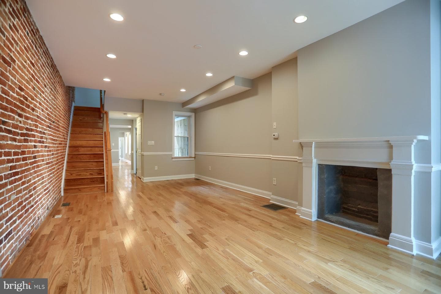 110 Ann Street photo 6