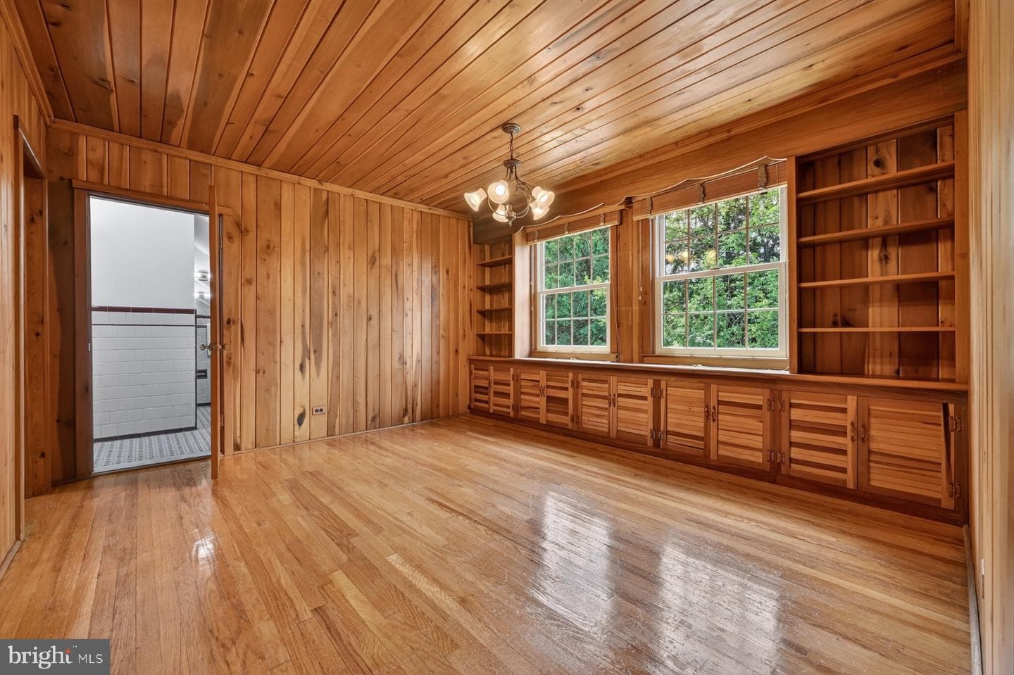2119 Edmondson photo 48