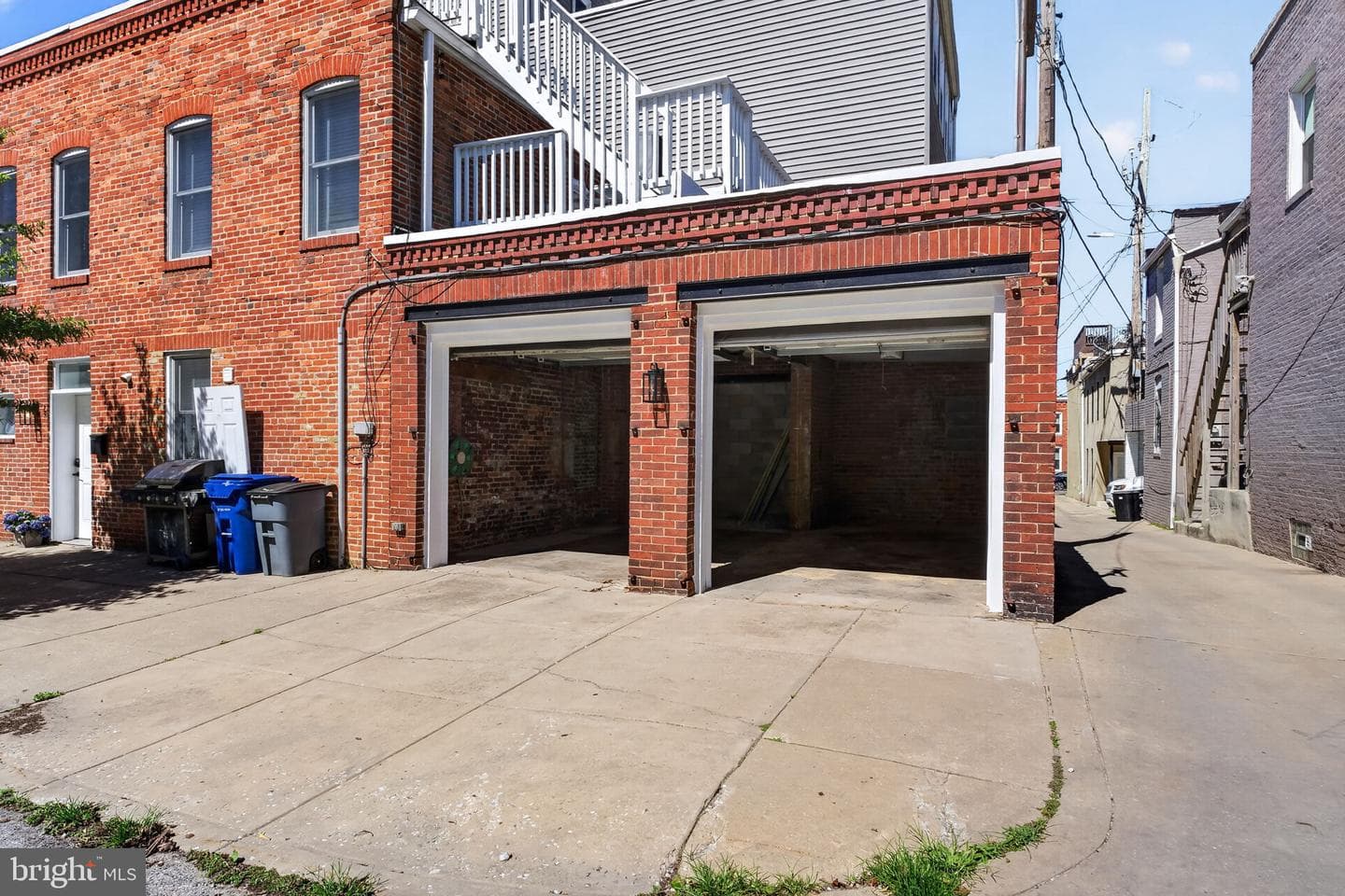 2932 Dillon Street photo 59