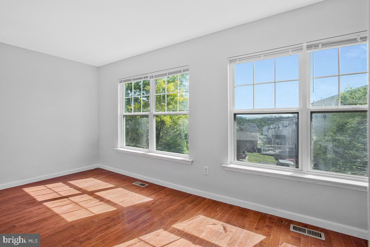 6103 Furley Way photo 15