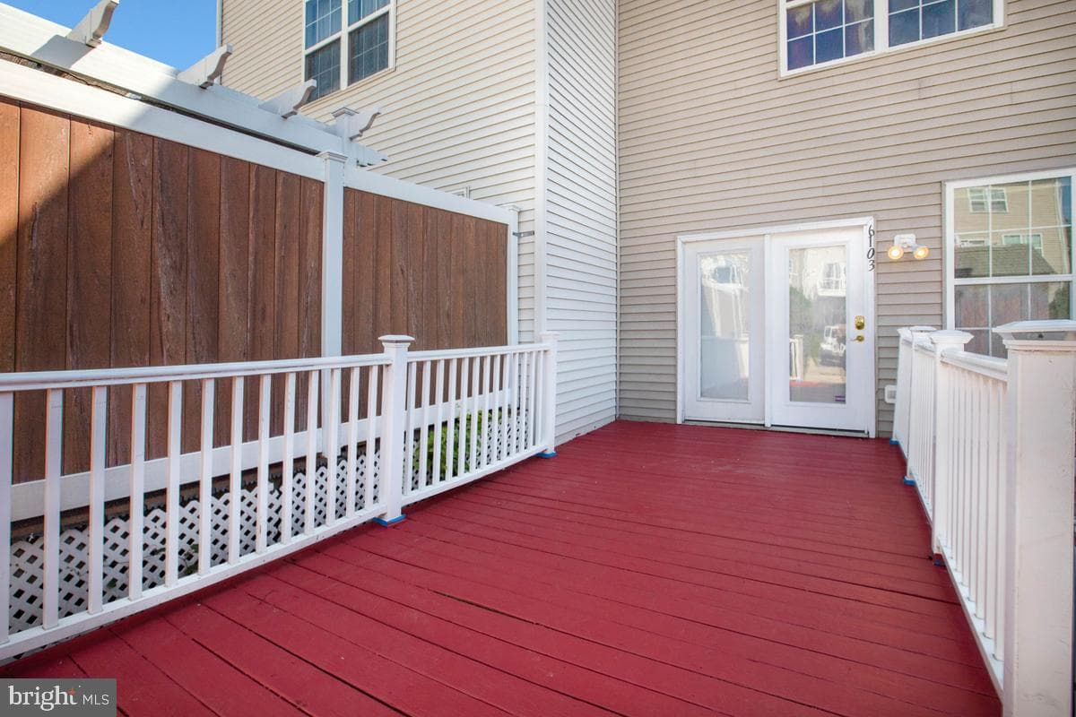 6103 Furley Way photo 3