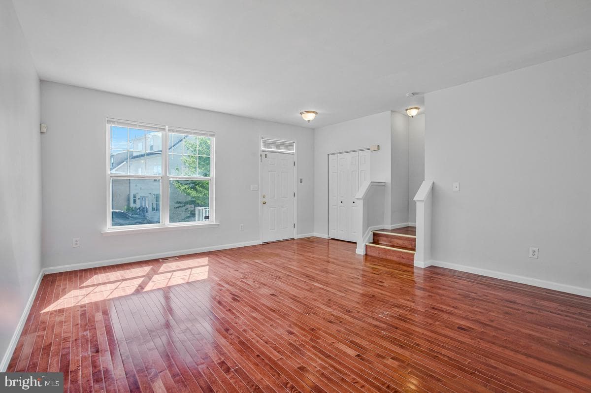 6103 Furley Way photo 6