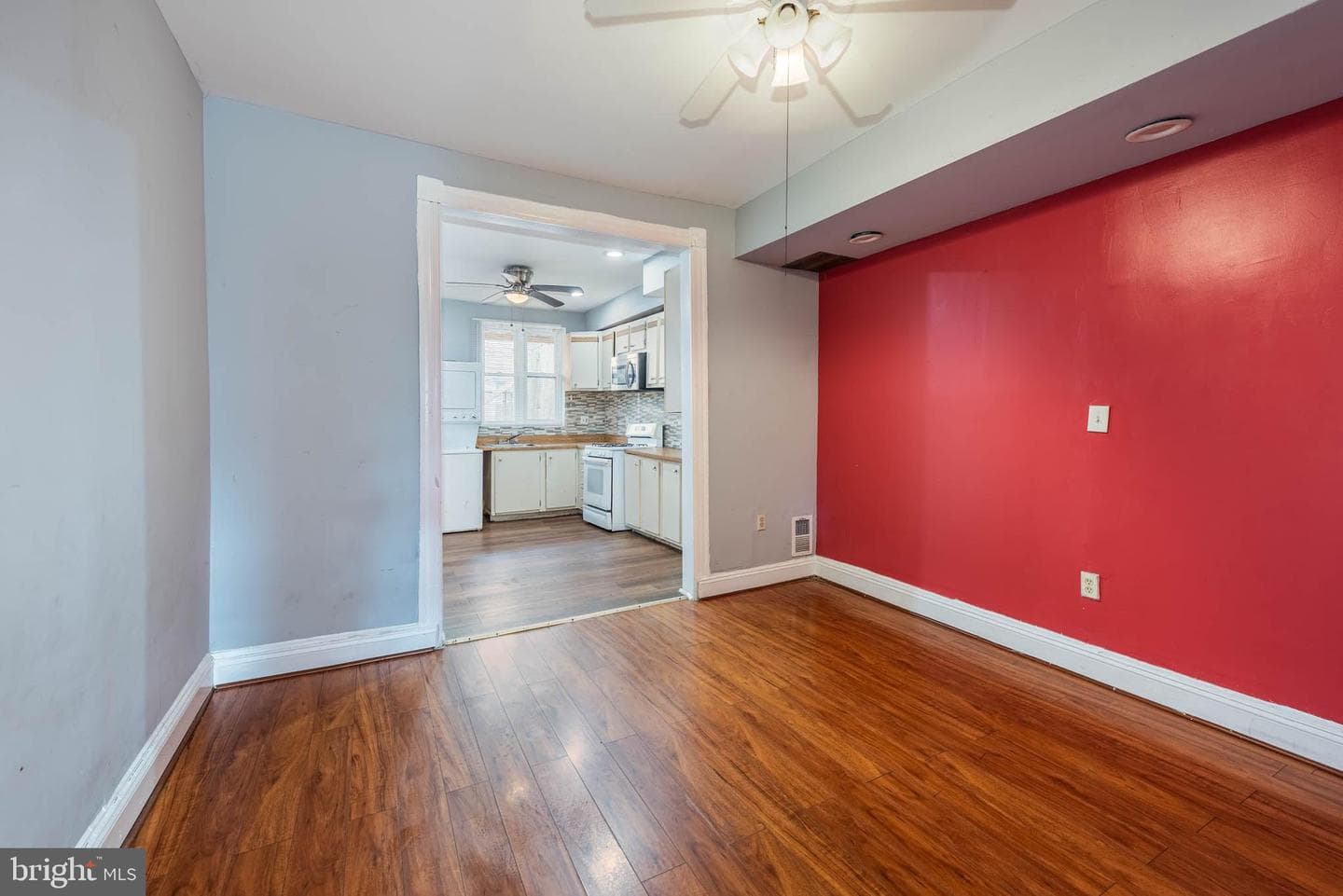 1313 N Washington St photo 4