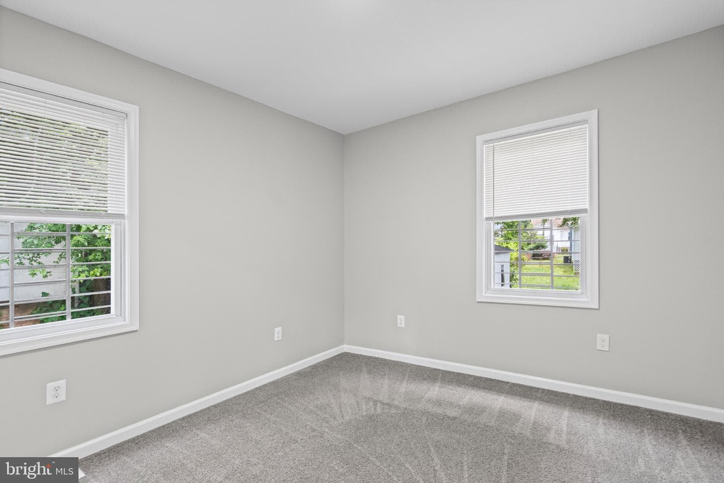 4619 Asbury Avenue photo 18
