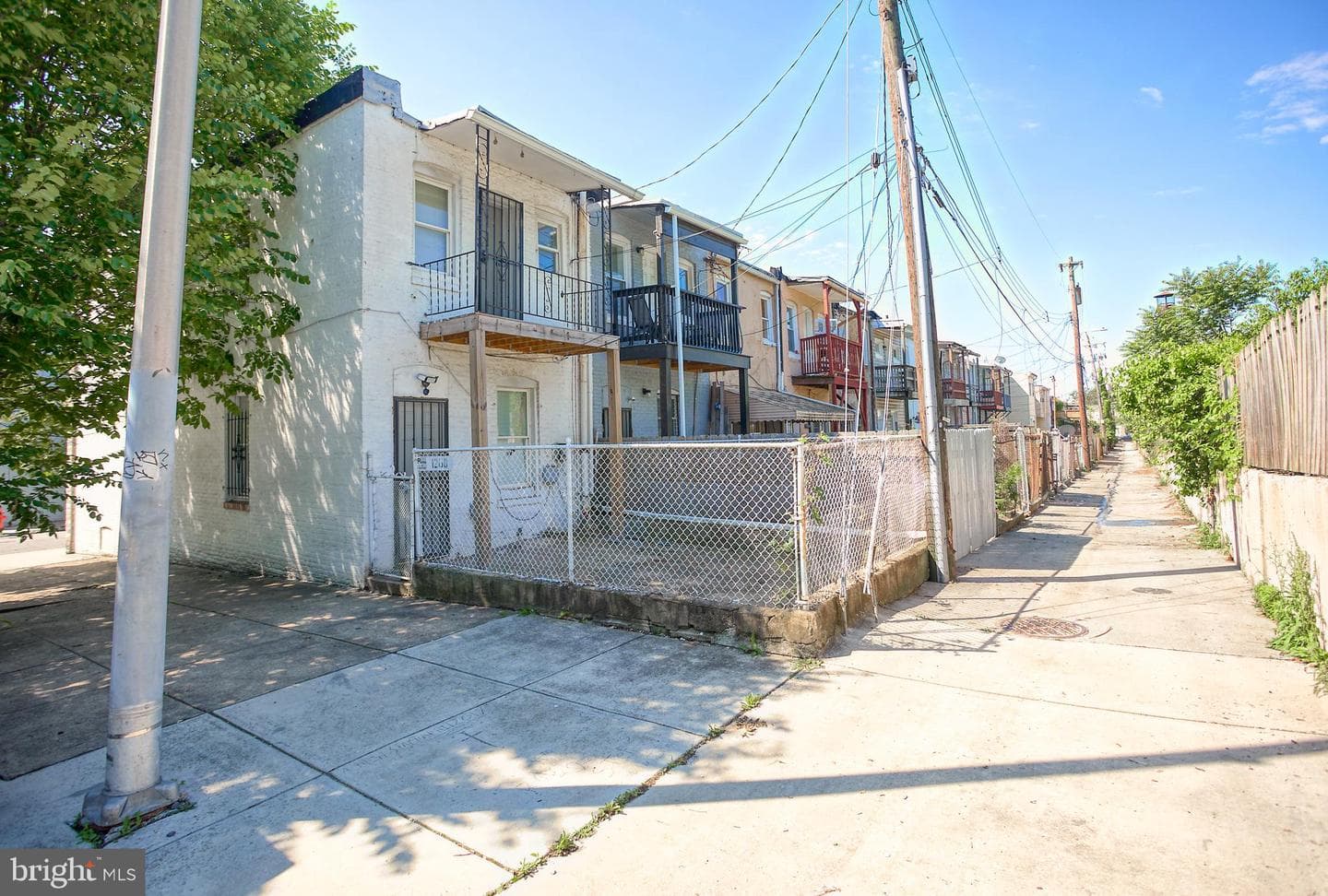 1200 Glyndon Avenue photo 21