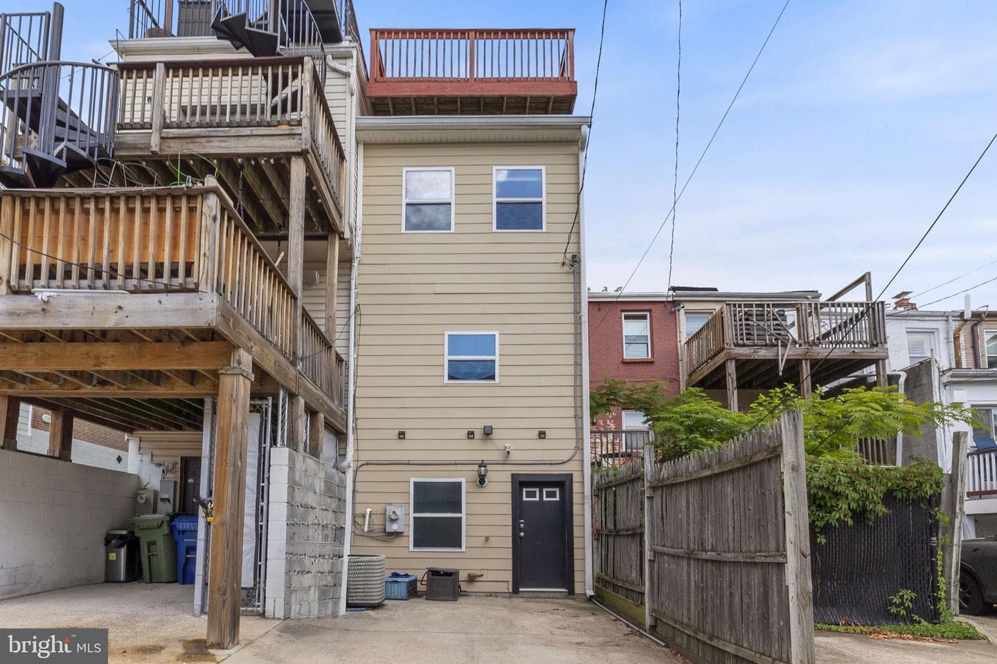 14 S Collington Avenue photo 26