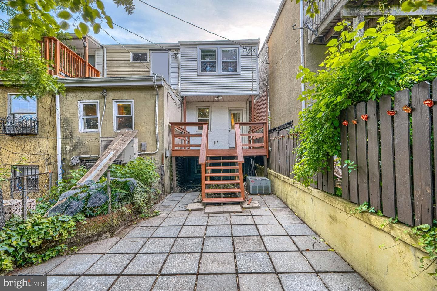 111 S Castle Street photo 32