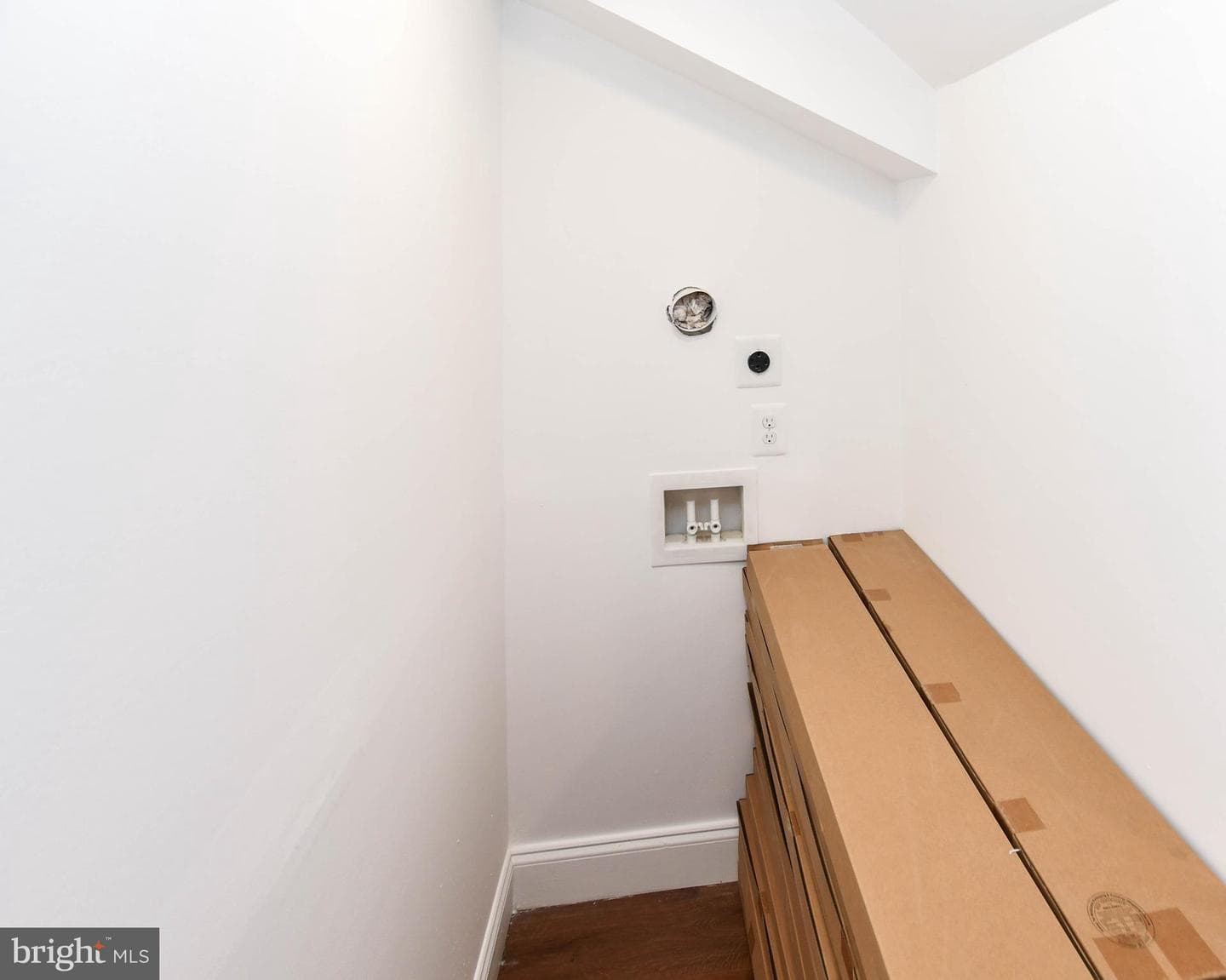 3826 10th Street photo 32