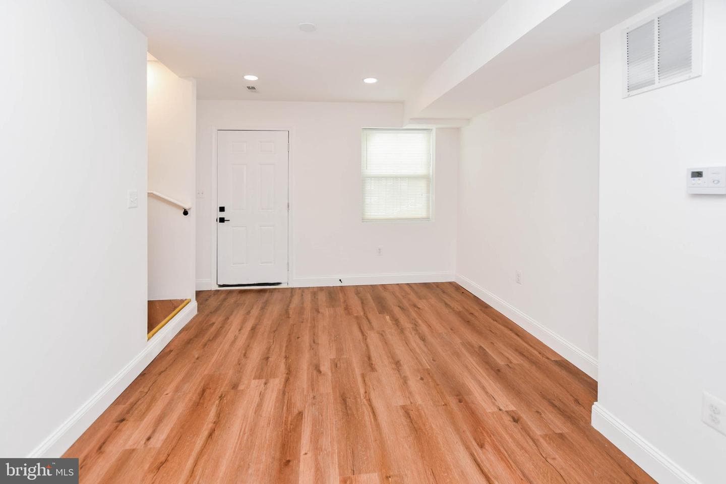 3826 10th Street photo 8