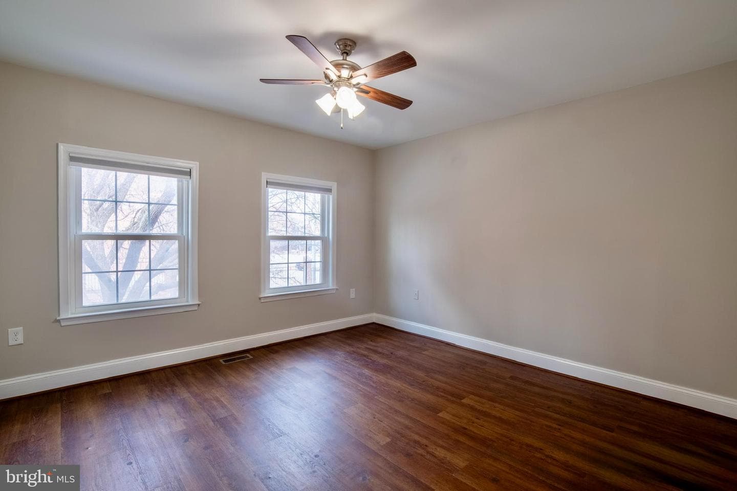 1805 E Lamley Street photo 8