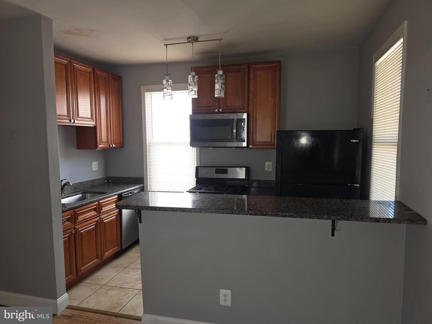 4002 Mortimer Avenue photo 5