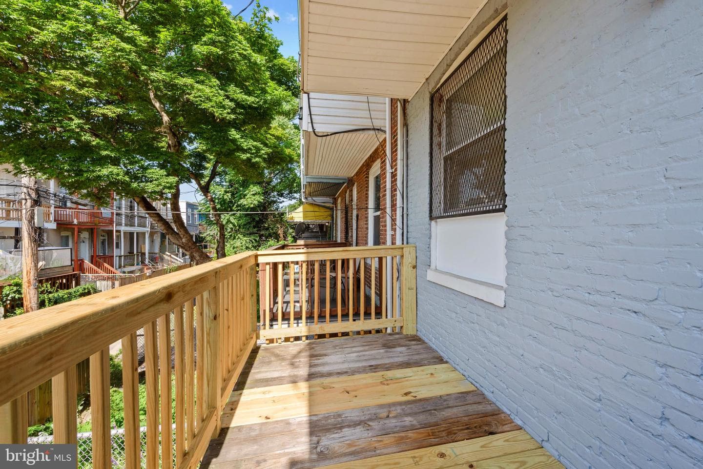 425 Ilchester Avenue photo 27