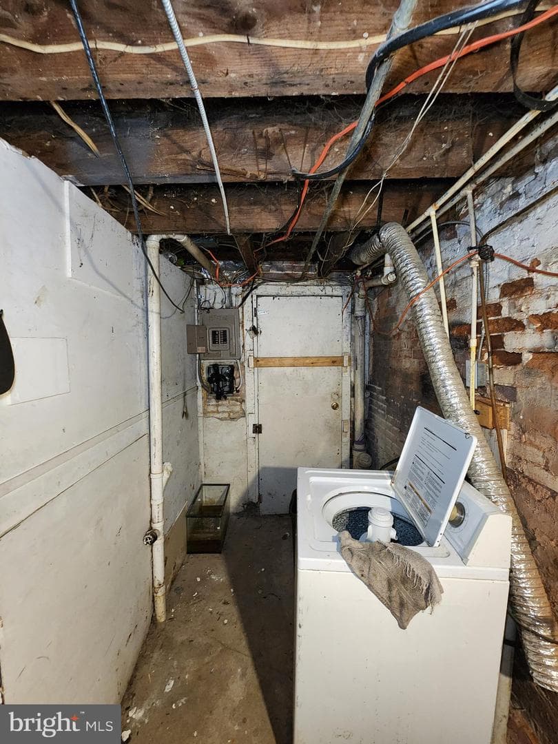 1511 Presstman Street photo 24