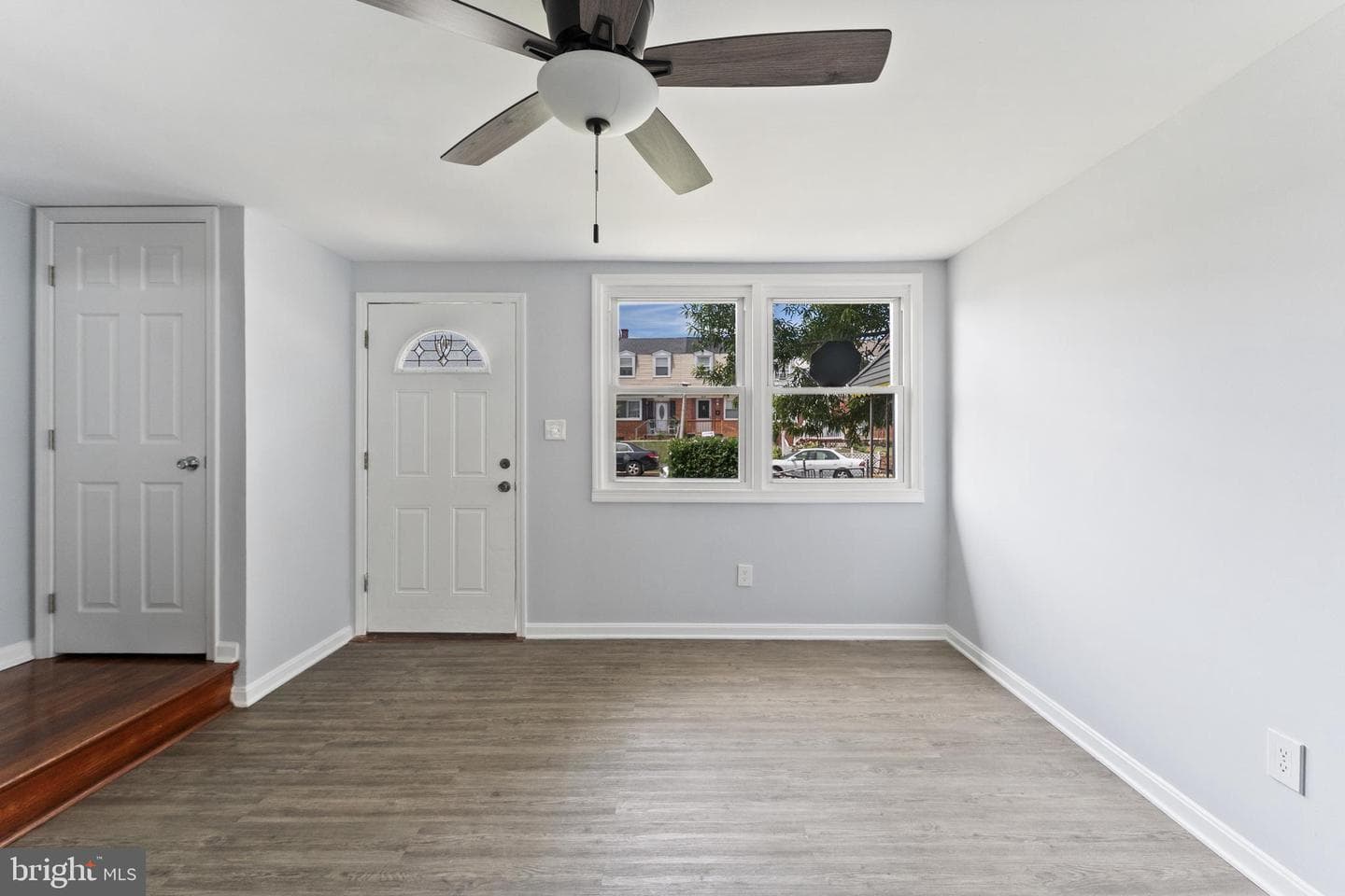 2941 Mallview Road photo 5
