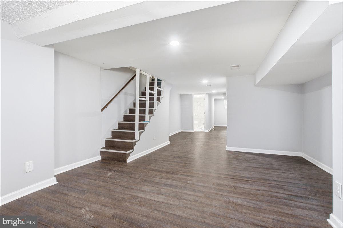 1231 N Potomac Street photo 19