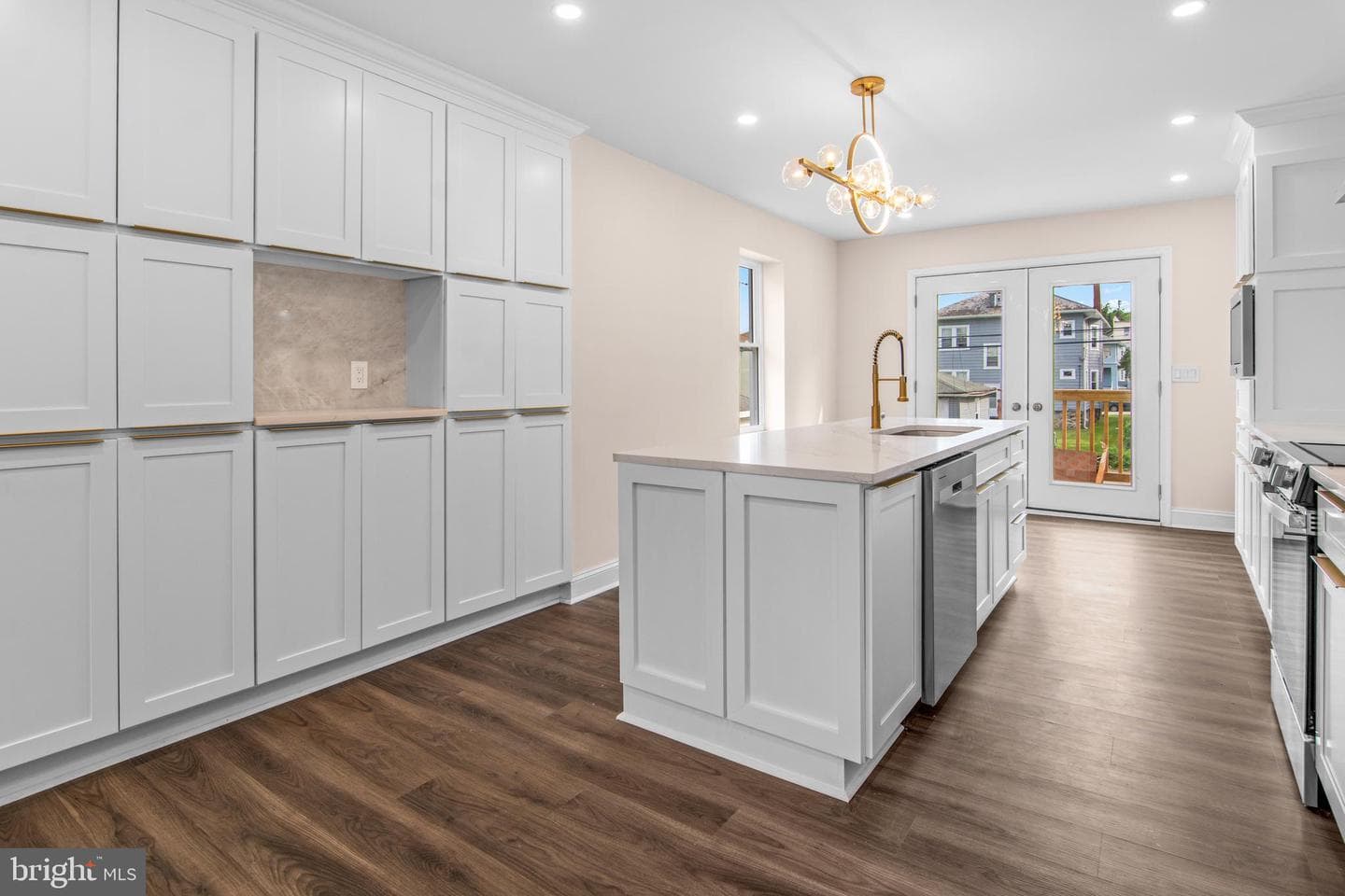 3507 W Forest Park Avenue photo 8