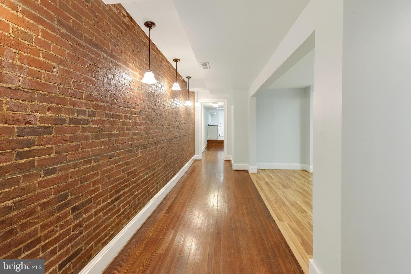 10 W Madison Street W #1 photo 16
