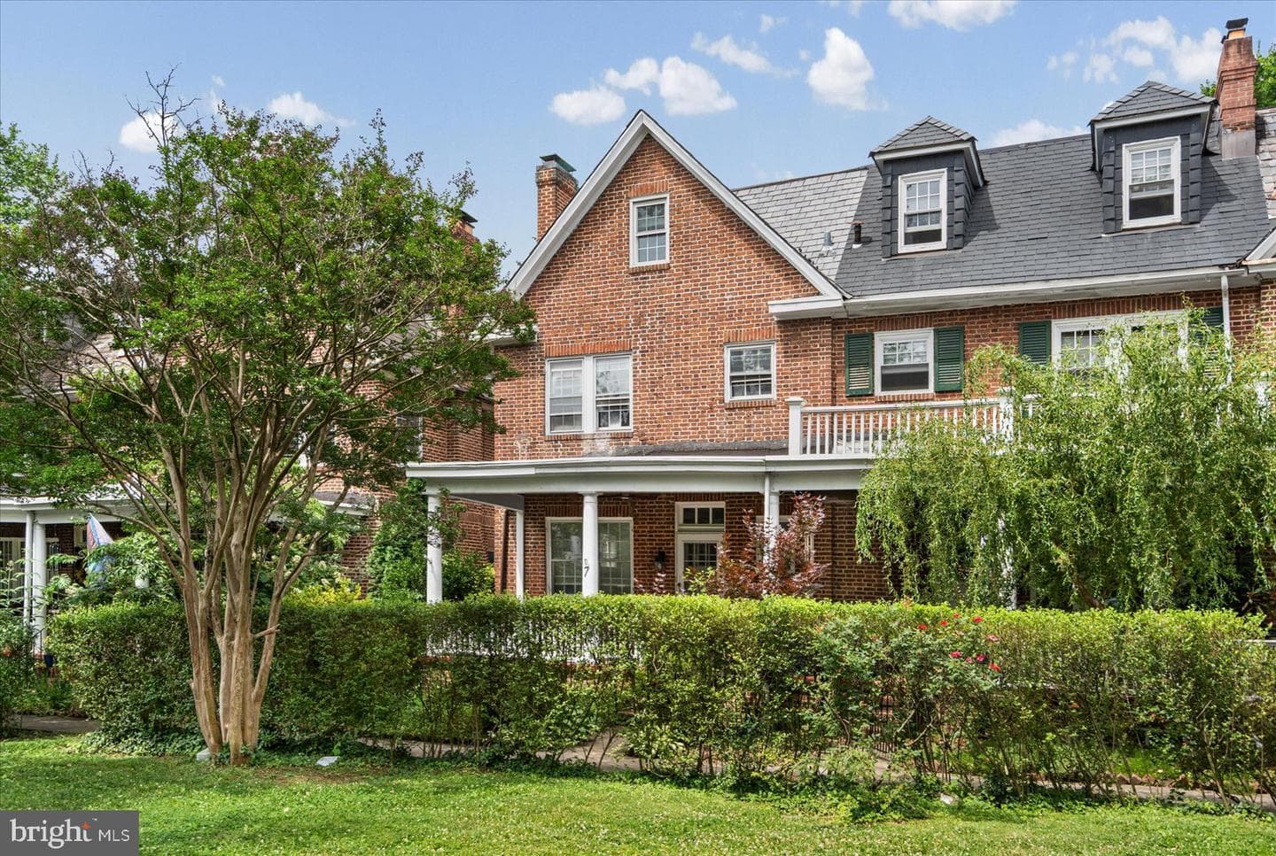 7 York Court photo 4