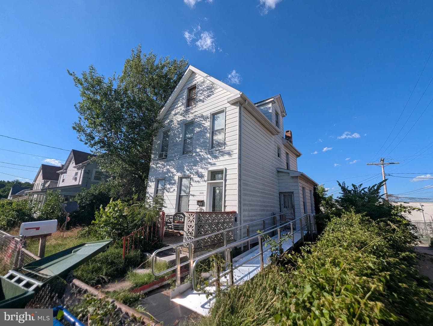 1021 Parksley Avenue photo 2