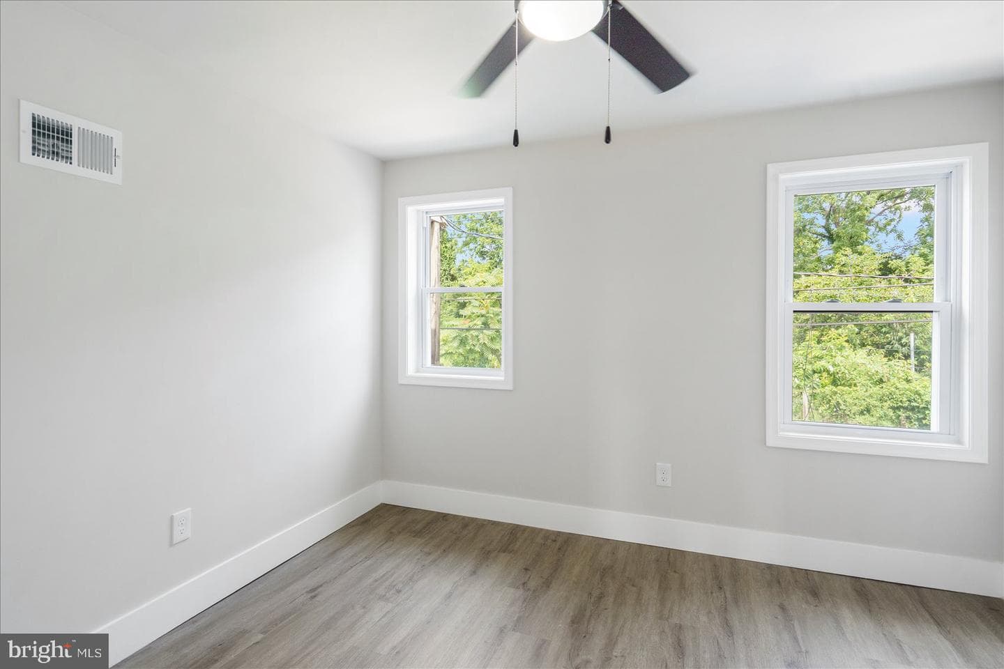 1208 Glyndon Avenue photo 22