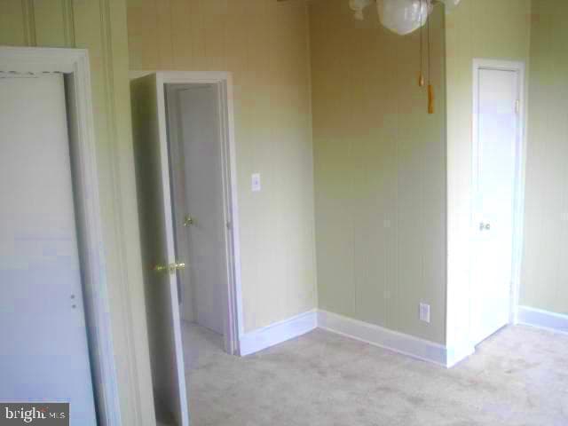 2822 Waterview Avenue photo 9