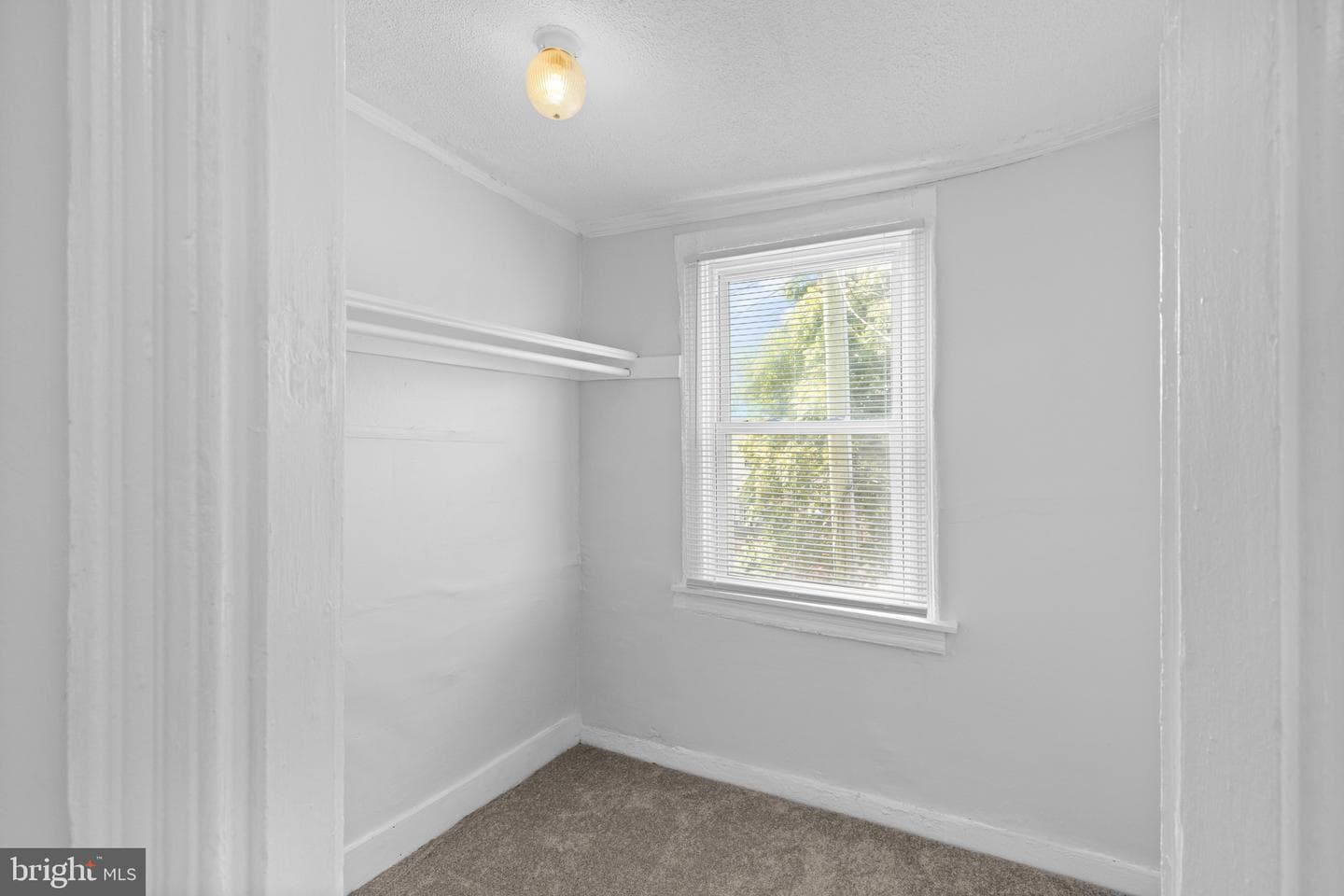 2319 Jefferson Street photo 18