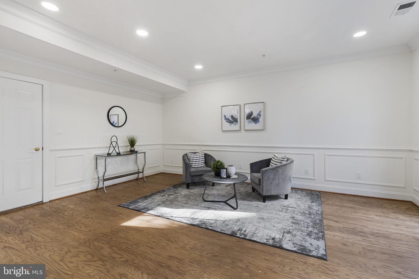 1256 Dockside Circle photo 4
