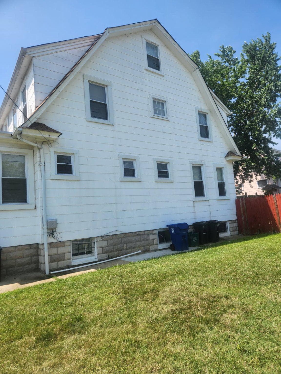 3220 Bayonne Avenue photo 4