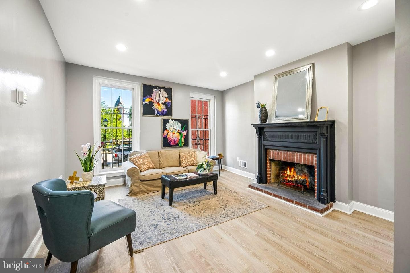 1626 Hollins Street photo 3