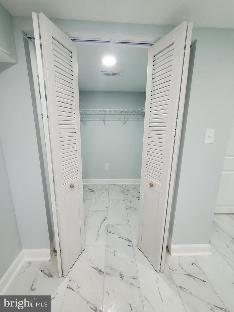 2861 W Garrison Avenue photo 28
