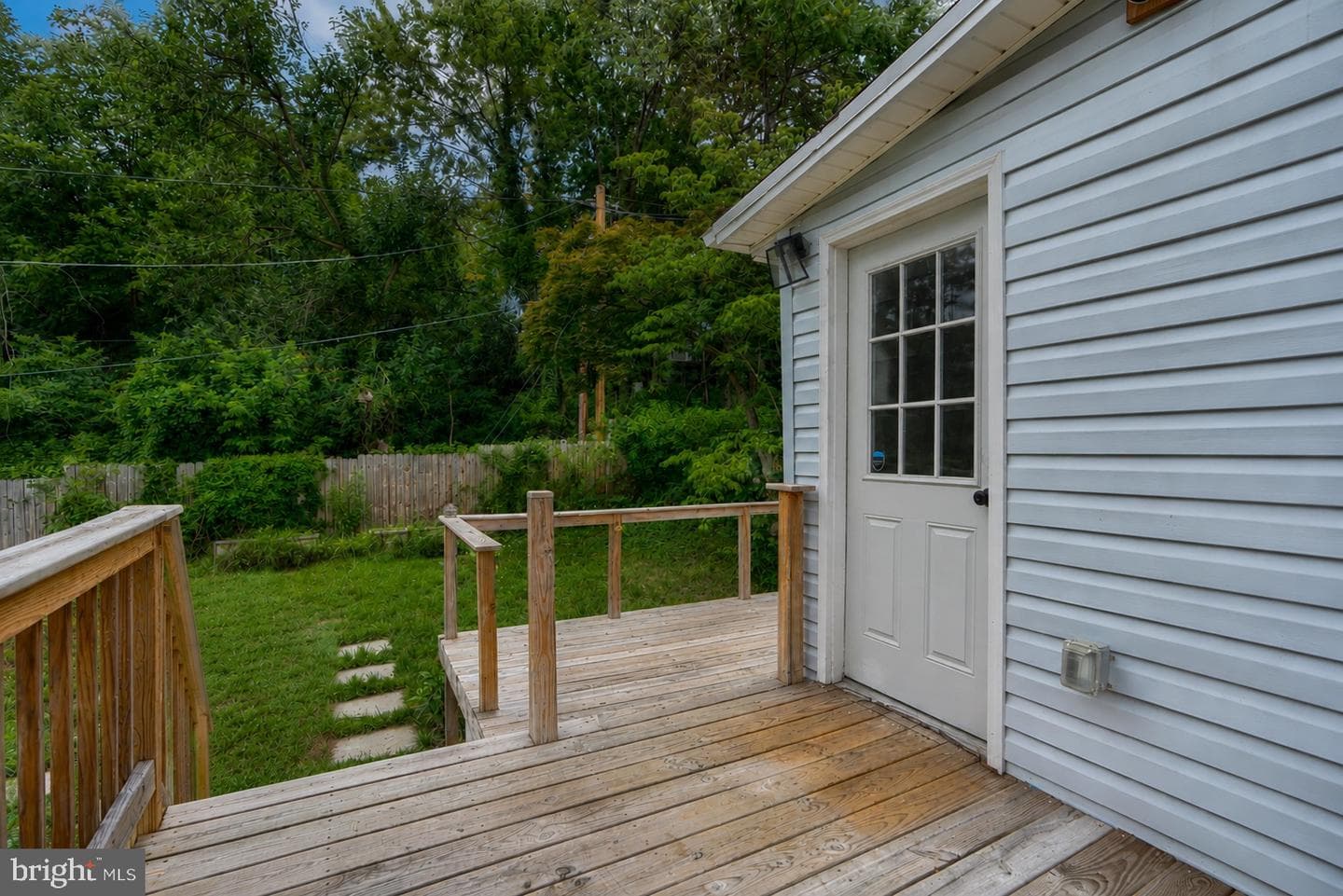 1424 Dellwood Avenue photo 29