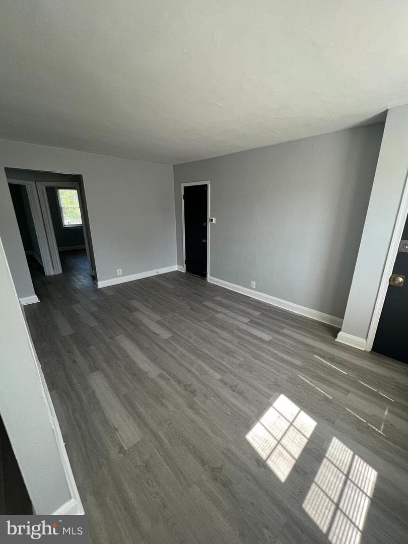 1100 Meridene Drive photo 16