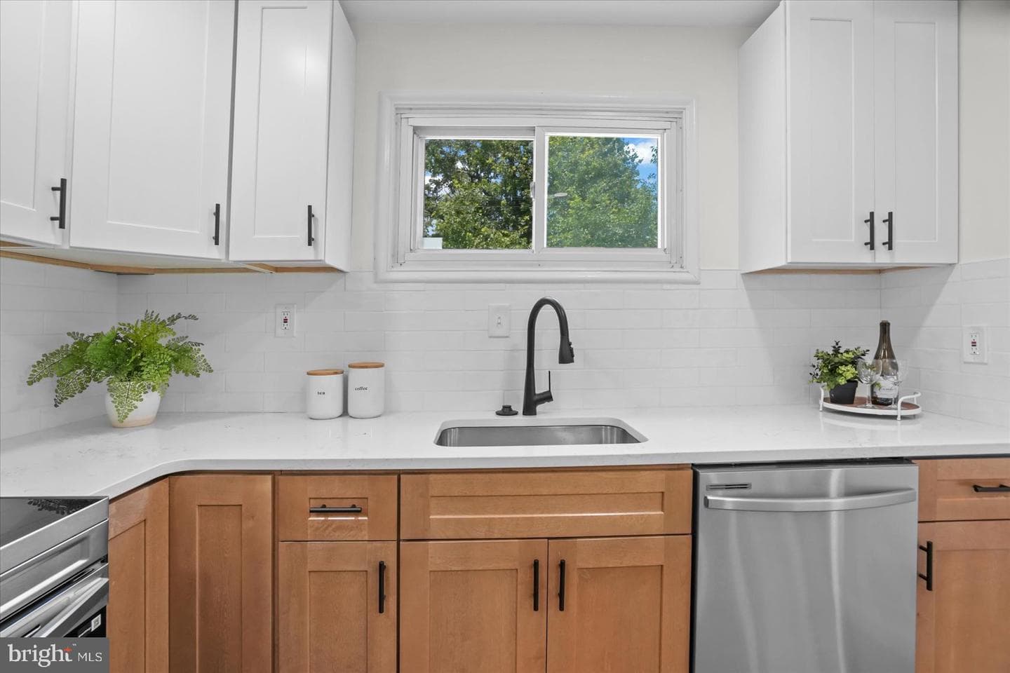 5624 Knell Ave photo 9