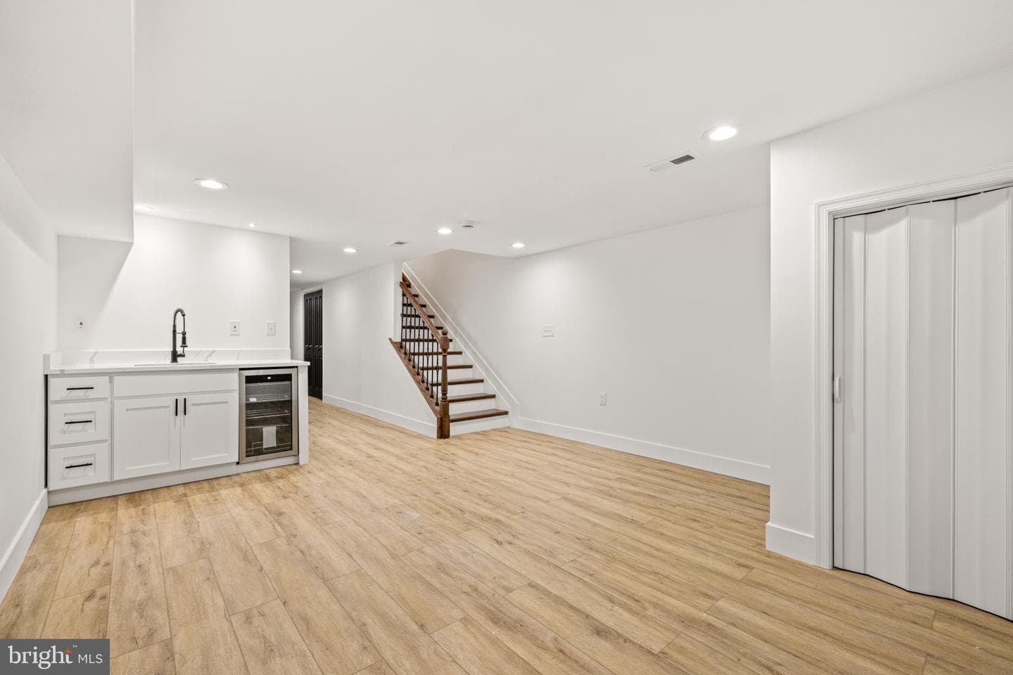 1220 N Eden Street photo 45